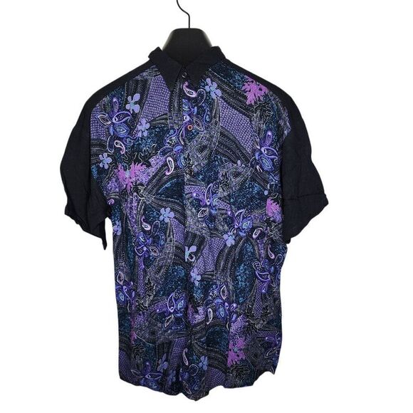 Vintage 80s MAXX FM Short Sleeve Paisley Mens Shirt Size M Black Purple Rayon - Picture 1 of 5